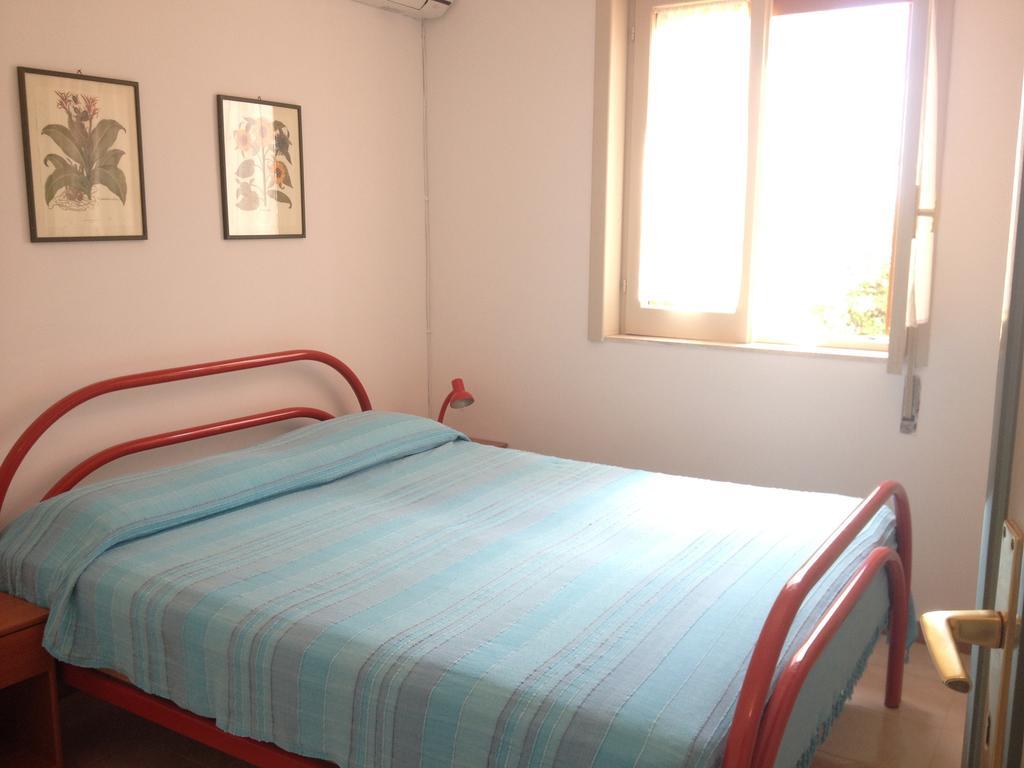 Sea'S Chalet Fontane Bianche Room photo